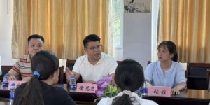 泽良律所百万教育捐赠落地永安，黄思君主任现场为学子颁发自强奖学金